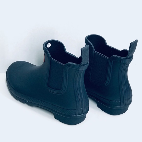 NEW- Hunter Women’s Chelsea Short Rain Boots - Picture 7 of 12